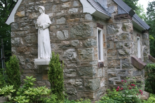 Statue of St. Elizabeth Ann Seton on the back of the Corpus Christi Chapel overlooking "Mother Seton's Rock" (built in 1906 to replace the original)